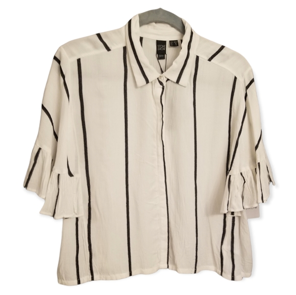 NWT Ladies Stone Row "Cheap Frillz Top" Size M/8 - Picture 2 of 7